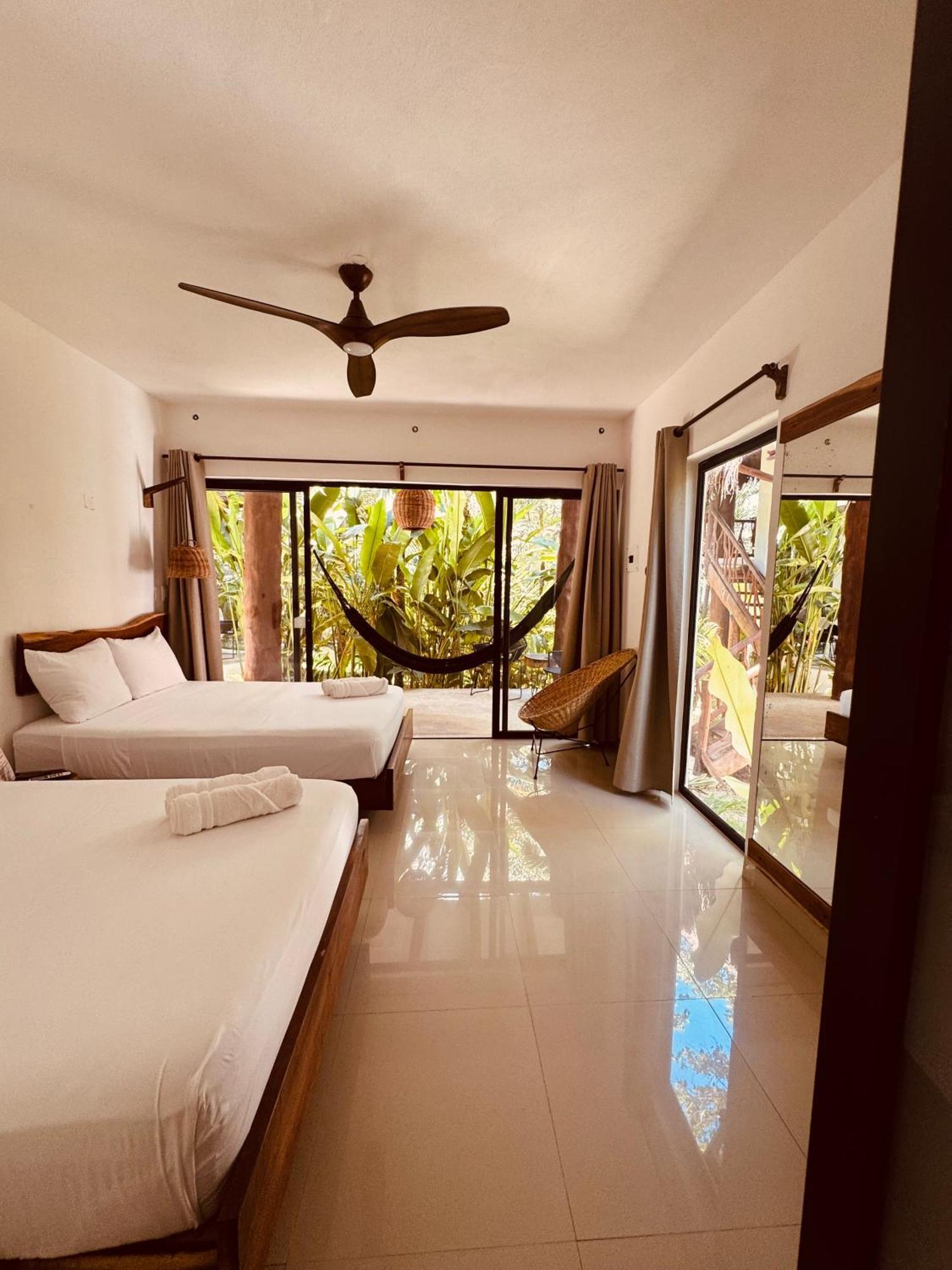 Amarbacalar Hotel Екстериор снимка