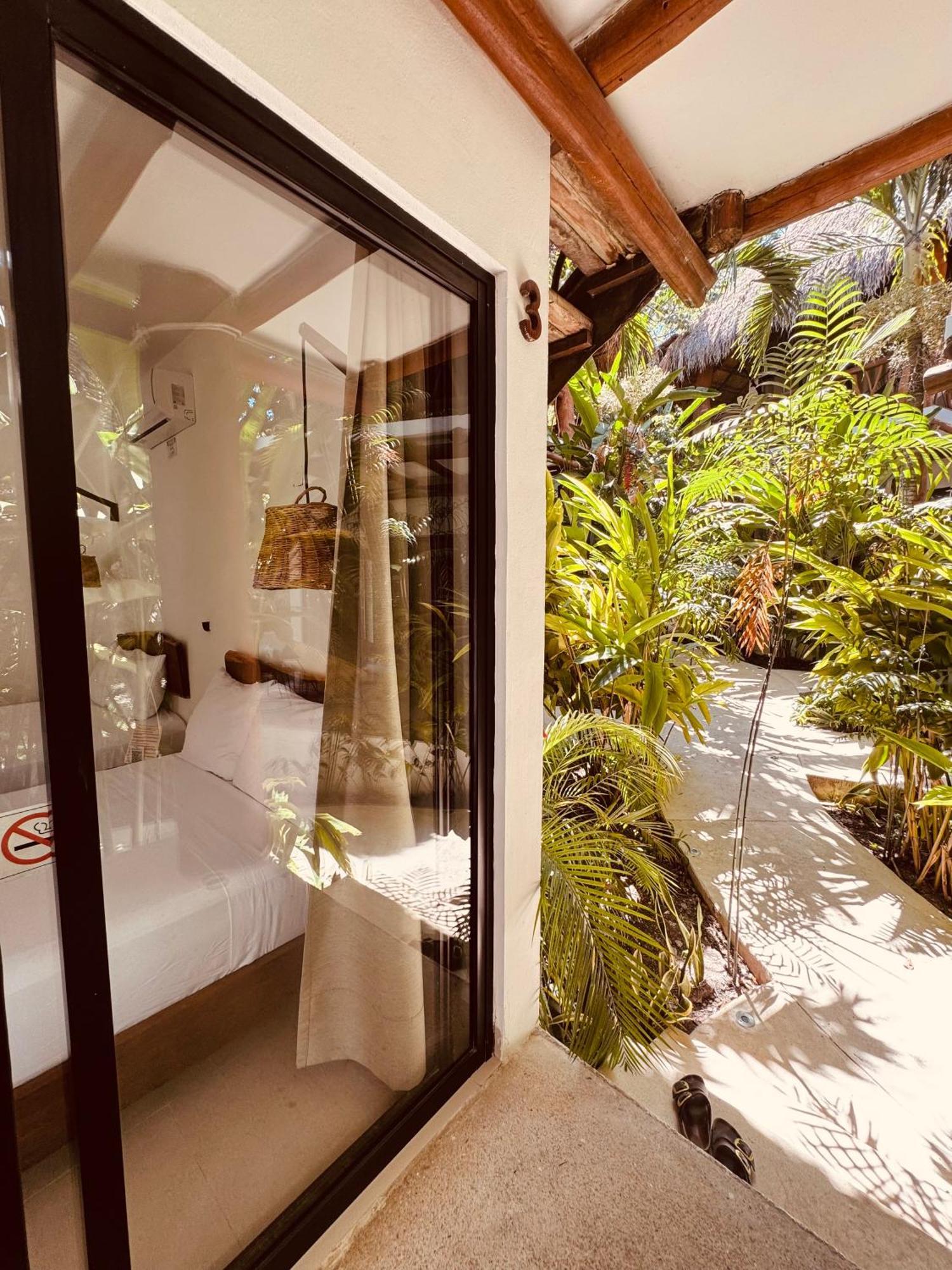 Amarbacalar Hotel Екстериор снимка